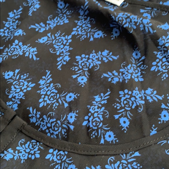 Apparel one Tank Top - Picture 2 of 3